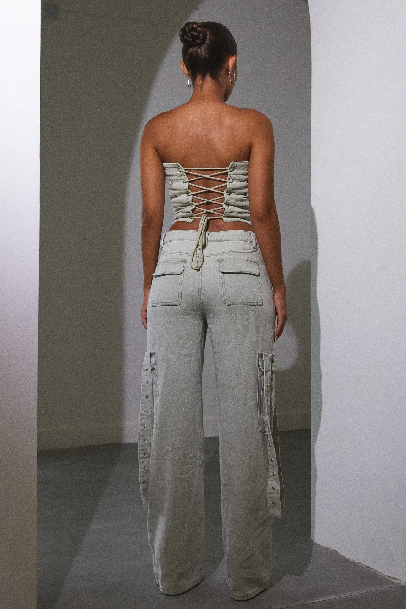 Belted Denim Jeans - Grey Wash