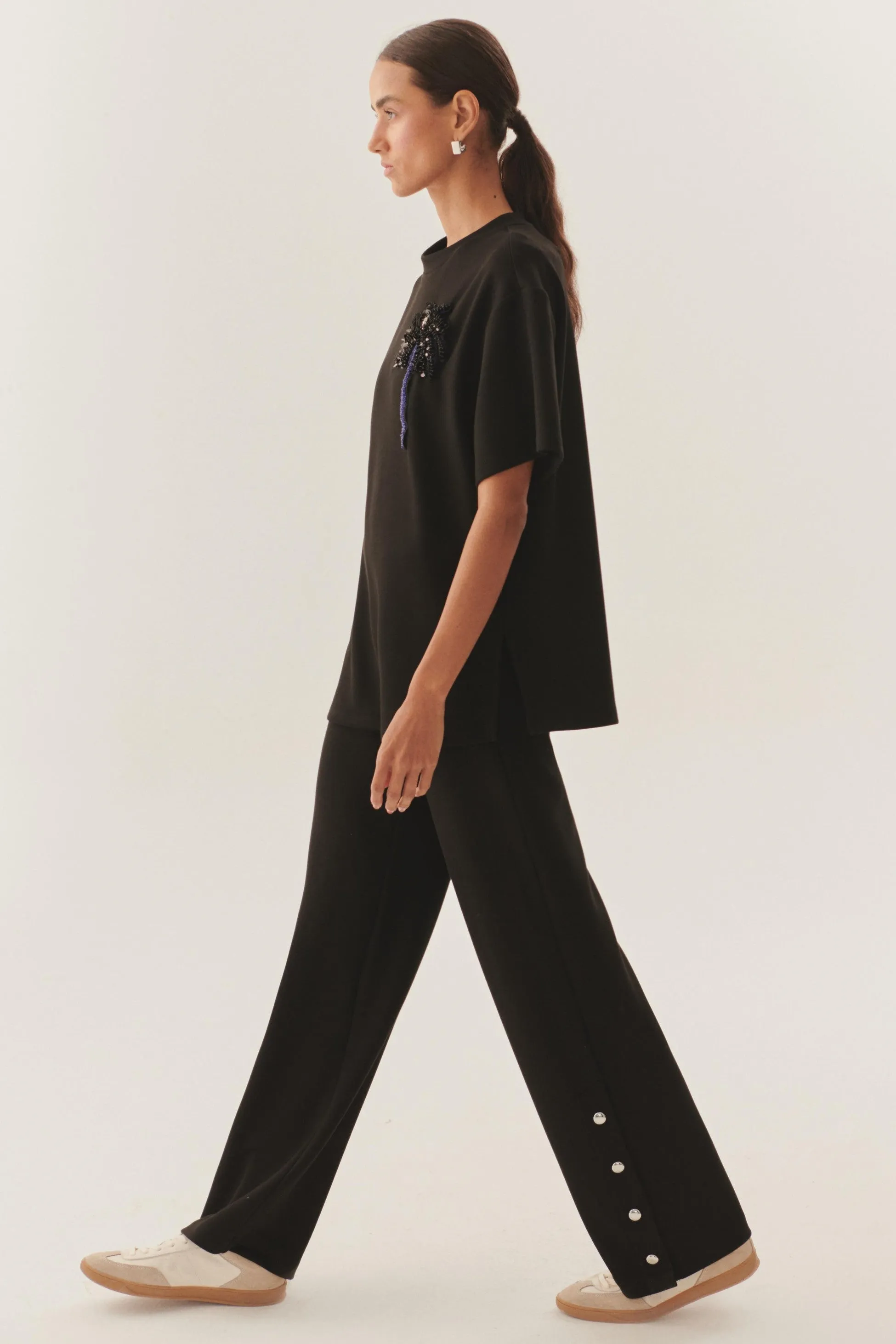 Black Embellished Relaxed Fit Tee T-Shirt