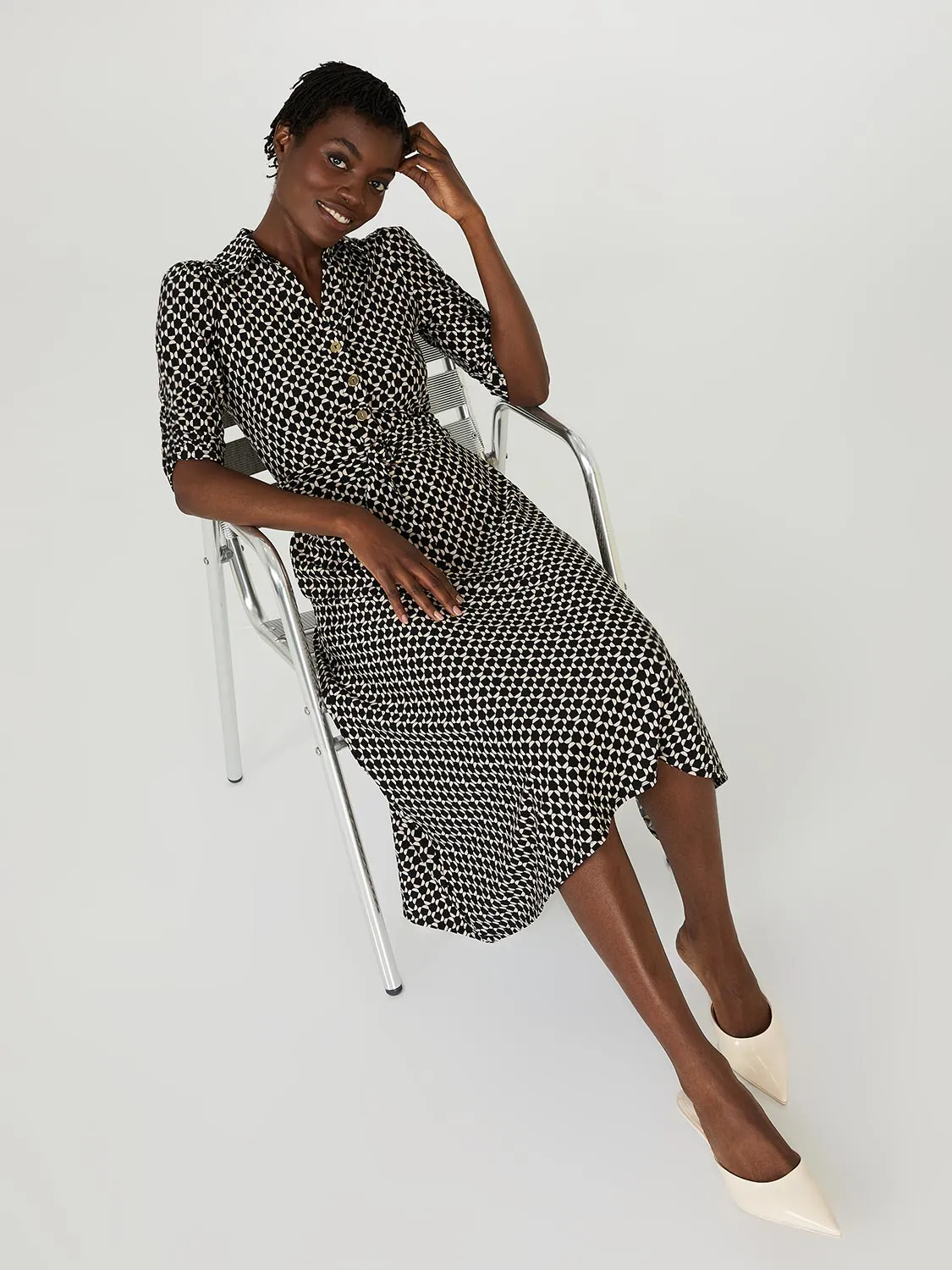 Geo Print Button-Front Midi Dress With Pockets