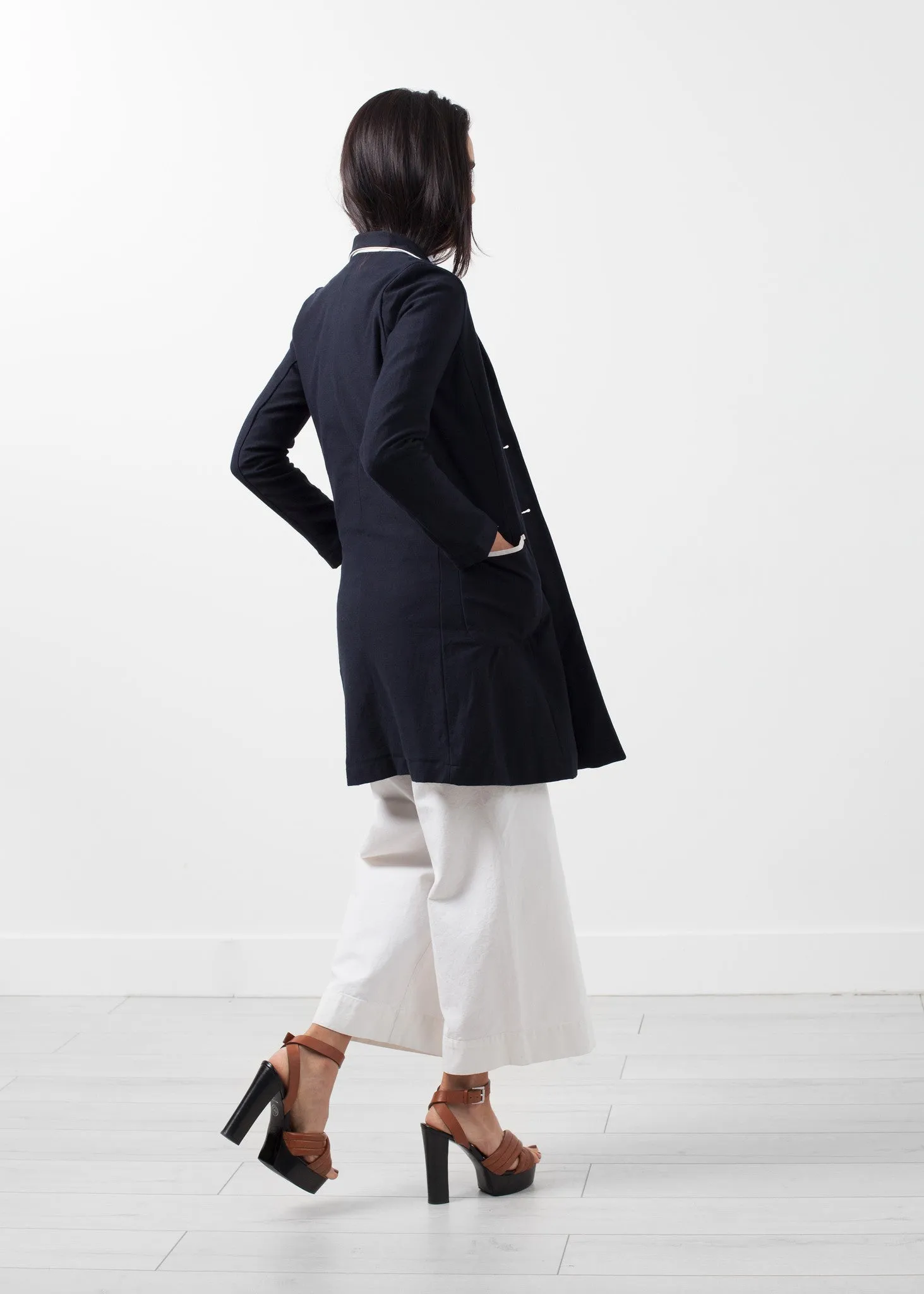 Halo Coat - A Stylish and Fashionable Choice