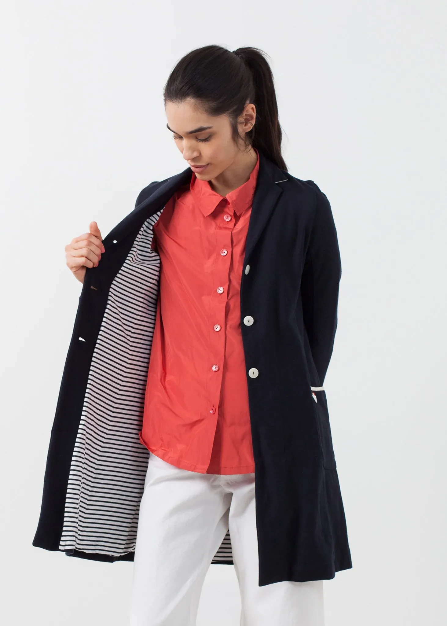Halo Coat - A Stylish and Fashionable Choice