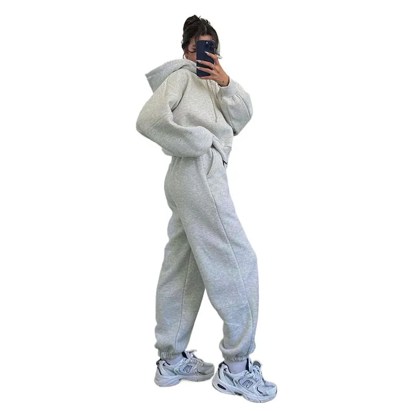 Matching Zip Through Hoodie and Jogger Loungewear Tracksuit Set