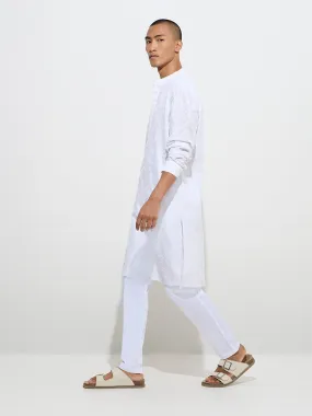 Mens Ethnicwear White Relaxed-Fit Mid-Rise Cotton Pants